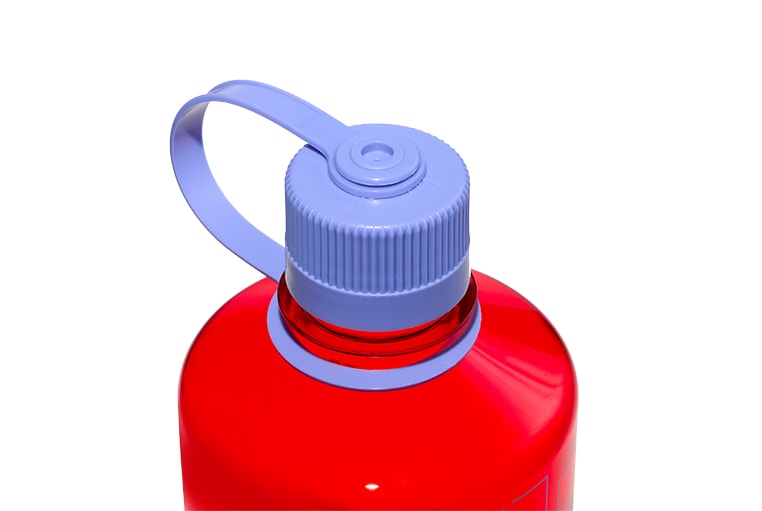 Nalgene product detail: 32oz Narrow Mouth Bottle R9 — 32oz Narrow Mouth Bottle