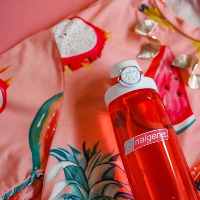 Nalgene product view: 24oz On-The-Fly Lock-Top Bottle C0 — 24oz On-The-Fly Lock-Top Bottle