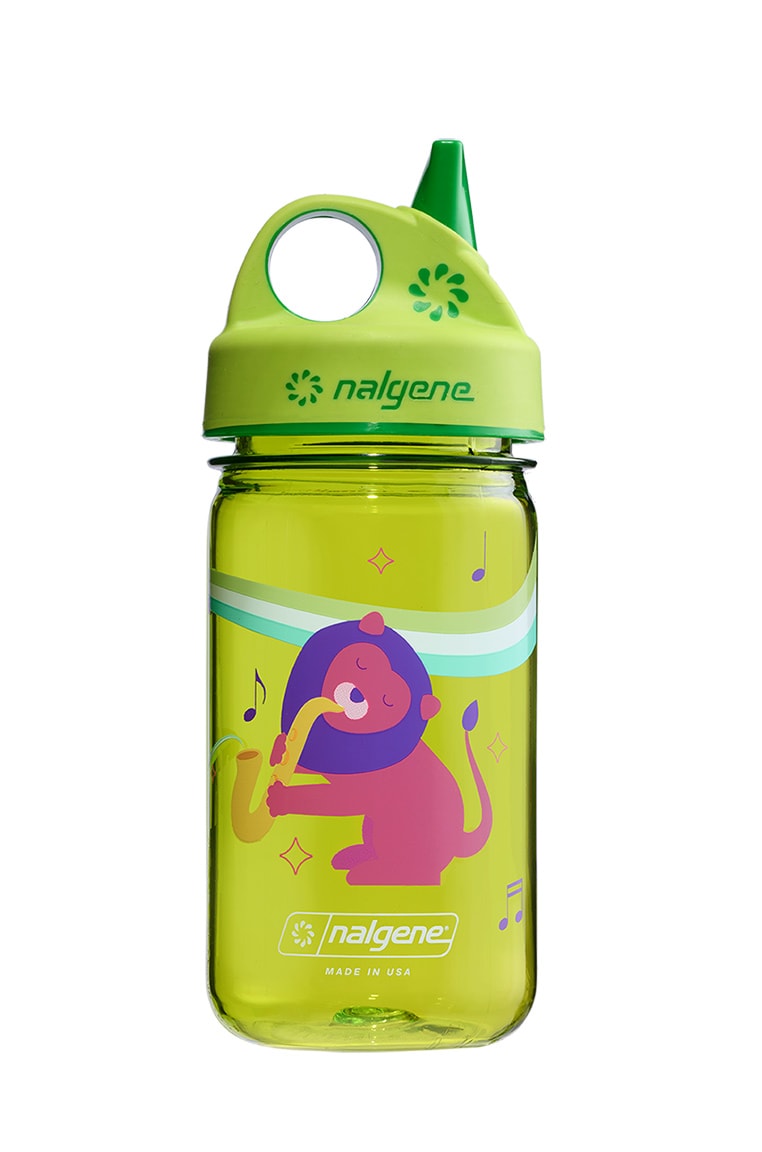 Nalgene product detail: 12oz Kids Grip-N-Gulp with Graphics Y2 — 12oz Kids Grip-N-Gulp with Graphics